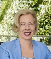 Emer Cooke image